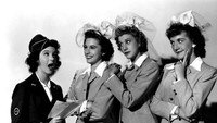 «Give Out, Sisters (1942)» — обои к фильму #1