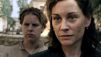 Обои к сериалу «Наши матери, наши отцы (2013)» — (12 из 20)
