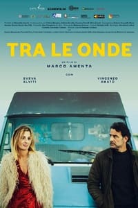 Tra le onde (2022)