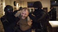 Обои к сериалу «В заложниках (2017-2019)» — (17 из 31)