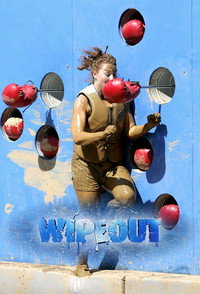 Постер сериала «Wipeout (2008 - 2014)» — (4 из 7)