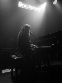 Imagem do Filme Laufey - Live at The Troubadour