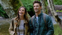 «Adventures in Love & Birding (2025)» — обои к фильму #2