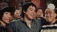 «Дракон снова жив (1977)» — обои к фильму #4