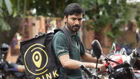 Обои к фильму «Thiruchitrambalam (2022)» — (40 из 49)