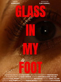 Imagem do Filme GLASS IN MY FOOT
