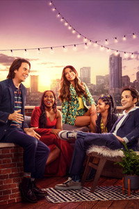 Постер сериала «Возвращение АйКарли (2021-2023)» — (6 из 27)