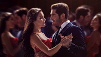 «Совершенно другой (2023-2024)» — обои к сериалу #8