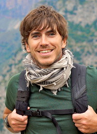 Постер сериала «Greece with Simon Reeve (2016)» — (3 из 6)