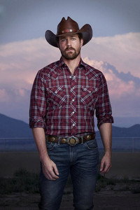 Постер сериала «Миднайт, Техас (2017 - 2018)» — (11 из 25)