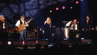 «Fleetwood Mac: Танец (1997)» — обои к фильму #4