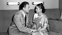 «Последний поезд из Бомбея (1952)» — обои к фильму #1