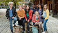 «Во всём виноват Руссо (2021)» — обои к сериалу #2