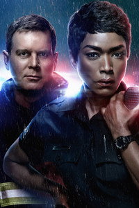 Постер сериала «911 служба спасения (2018)» — (31 из 215)