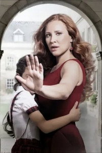 Постер сериала «Лабиринты Алисии (2011)» — (2 из 3)