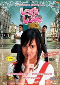 Постер фильма «Утонувший в любви (2008)» — (2 из 3)