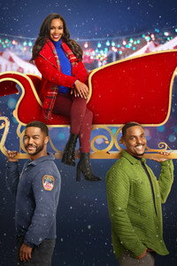 Постер фильма «Christmas with a Kiss (2023)» — (1 из 5)