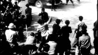 «О проходе нескольких человек через довольно краткий момент времени (1959)» — обои к фильму #1