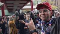 «American Selfie: One Nation Shoots Itself (2020)» — обои к фильму #3