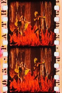 Постер фильма «L'antre infernal (1905)» — (1 из 1)