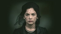 «Миссис Уилсон (2018)» — обои к сериалу #1