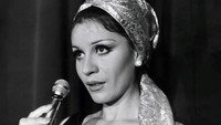 «И бог создал певицу из кафе (1972)» — обои к фильму #1