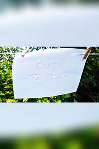Poster de Out to Dry