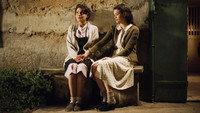 Обои к фильму «Дочь землекопа (2011)» — (14 из 25)