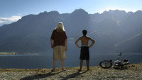 «Frosty Man and the BMX Kid (2010)» — обои к фильму #1