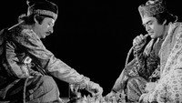 «Шахматисты (1977)» — обои к фильму #1