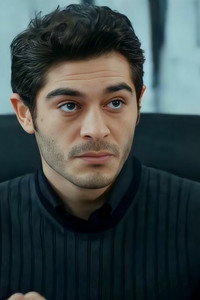 Постер сериала «Любовь не понимает слов (2016-2017)» — (12 из 17)