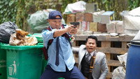 «บอดี้การ์ดหน้าหัก (2019)» — обои к фильму #1