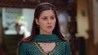 Raavi In a Pickle!