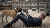 «Полицейский и чудовище (2019)» — обои к сериалу #1