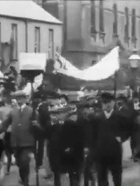 Постер фильма «Trade Procession at Opening of Cork Exhibition (1902)» — (1 из 1)