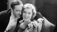 «Больше, чем поцелуй (1931)» — обои к фильму #1