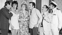 «Ένας τρελλός τρελλός αεροπειρατής (1973)» — обои к фильму #2