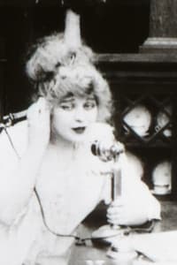 The Face at the Curtain (1915)