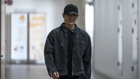 Обои к сериалу «Сбежавшая семёрка (2023-2024)» — (20 из 39)