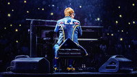 «Elton John Live: Farewell from Dodger Stadium (2022)» — обои к фильму #1