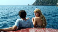 «Mourir à Ibiza (Un film en trois étés) (2022)» — обои к фильму #1