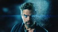 «Год миллионов (2017)» — обои к сериалу #8