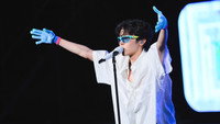 «J-hope in the Box (2023)» — обои к фильму #4