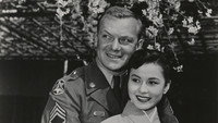 «Three Stripes in the Sun (1955)» — обои к фильму #1
