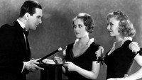 «Девушка, принимающая шляпы (1932)» — обои к фильму #1