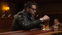 Обои к фильму «Город лжи (2018)» — (12 из 43)