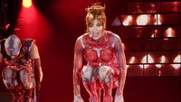 «Mylène Farmer: Stade de France (2009)» — обои к фильму #1