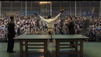 Обои к фильму «Марти Великолепный (2025)» — (12 из 229)