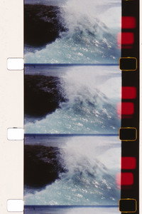 Wave (2011) poster