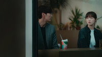 Обои к сериалу «Скажи мне, что это любовь (2023)» — (30 из 42)